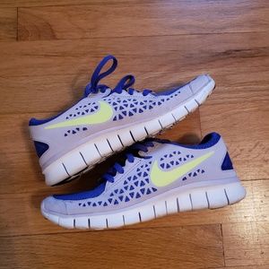 Nike Free Running Shoes